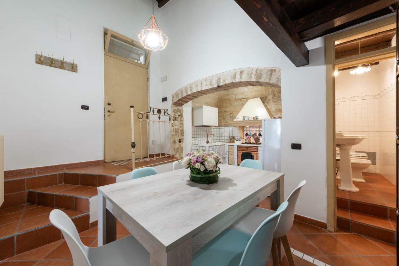 Ferienwohnung Old Town Loft M8 Bari Exterior foto